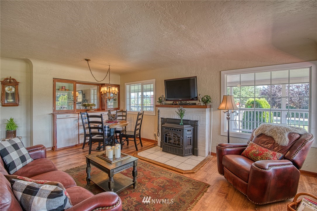 1715 South Bank Road Oakville, WA 98568 - Photo 4 of 40 Gallery Image 4