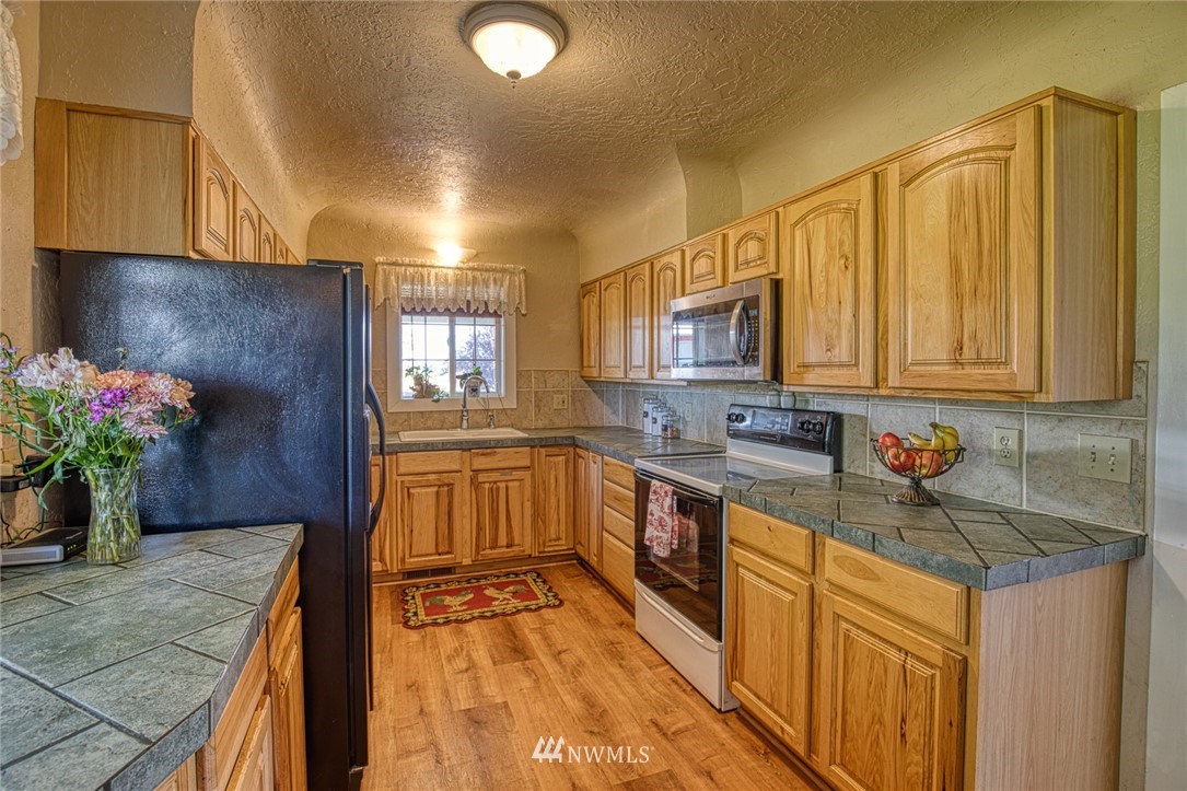 1715 South Bank Road Oakville, WA 98568 - Photo 8 of 40 Gallery Image 8