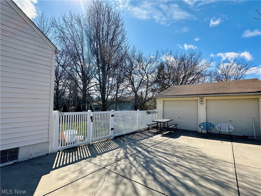 5948 Dunham Road Maple Heights, OH 44137 - Photo 25 of 30
