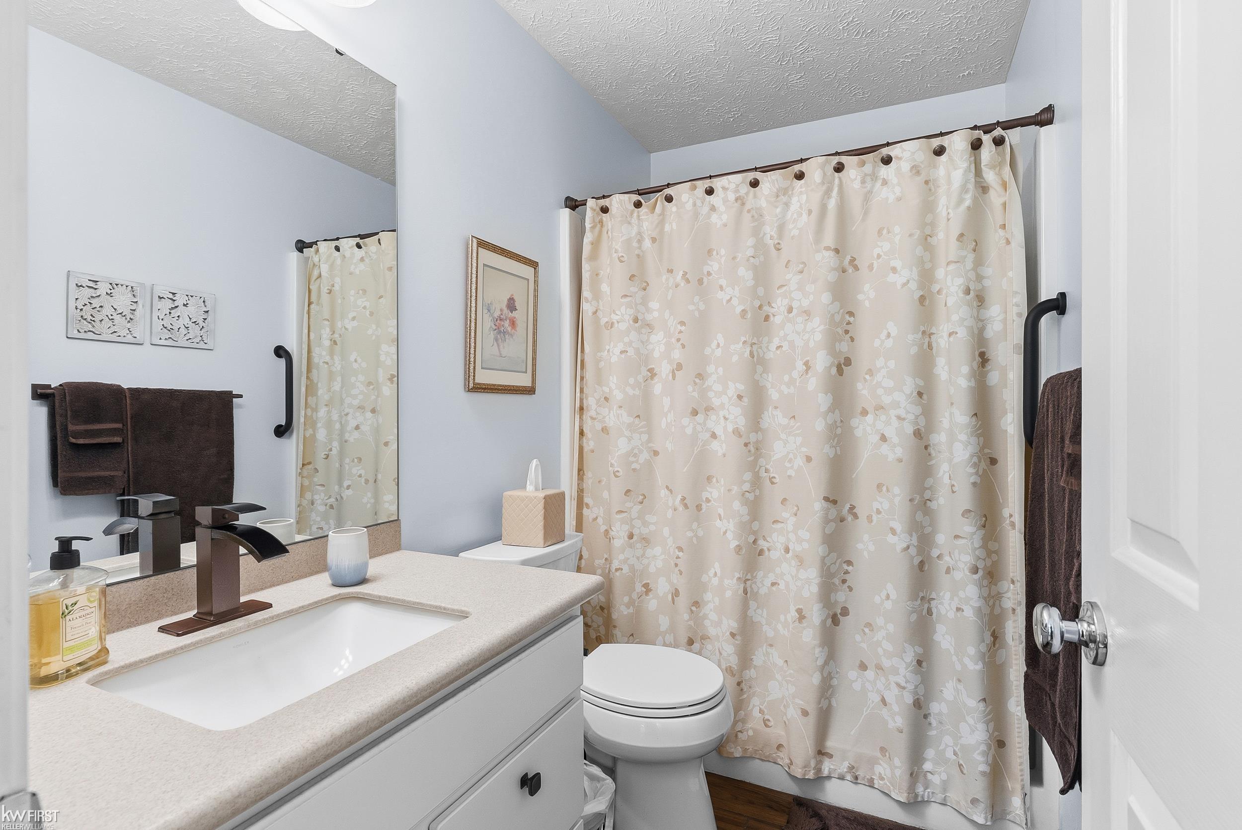 916 Spirea Howell, MI 48843 - Photo 21 of 42