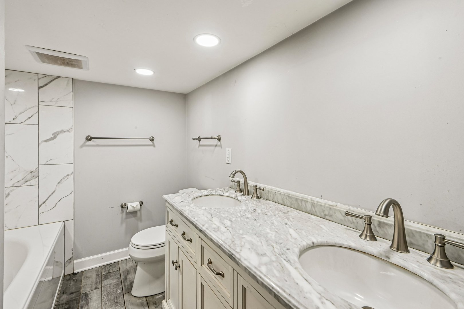 6797 Manchester Road South Beloit, IL 61080 - Photo 8 of 29