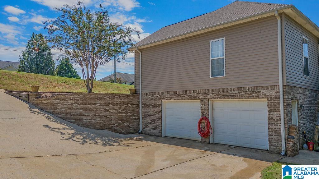 177 Hidden Ridge Drive Odenville, AL 35120 - Photo 3 of 38
