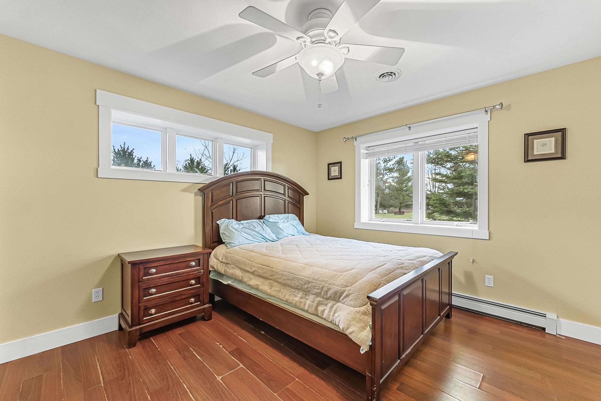 4220 Summerhill Road Traverse City, MI 49684 - Photo 24 of 40 1940970-9979c7c8-eb6f-4425-8643-9ad25bf87216.JPG