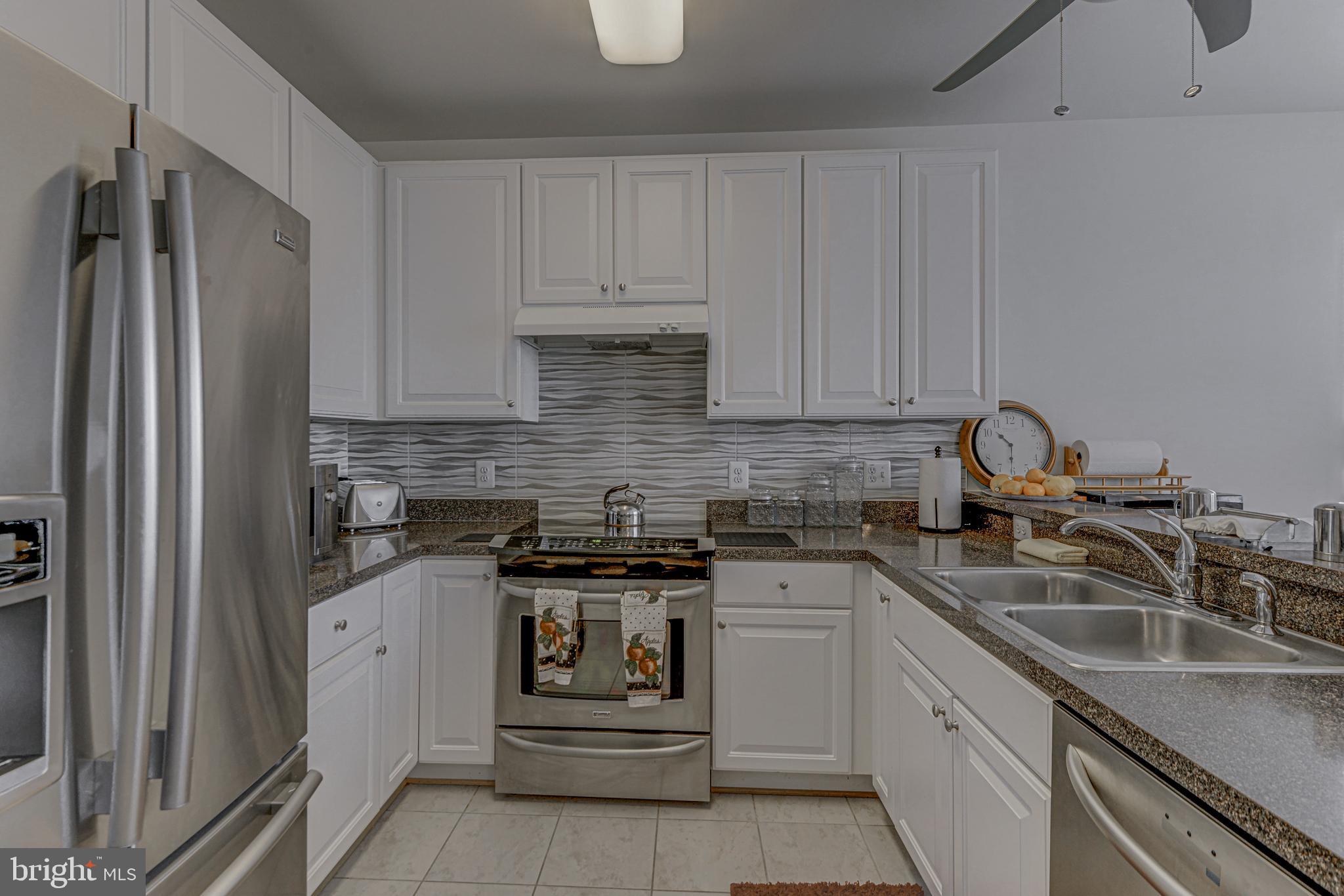 7305 Maplecrest Road, Unit 302 Elkridge, MD 21075 - Photo 15 of 30