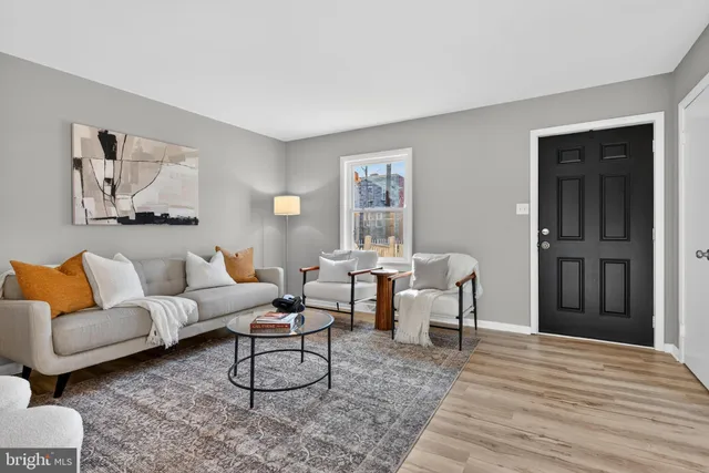 $249,900 | 471 New Dorwart Street, Lancaster, PA 17603