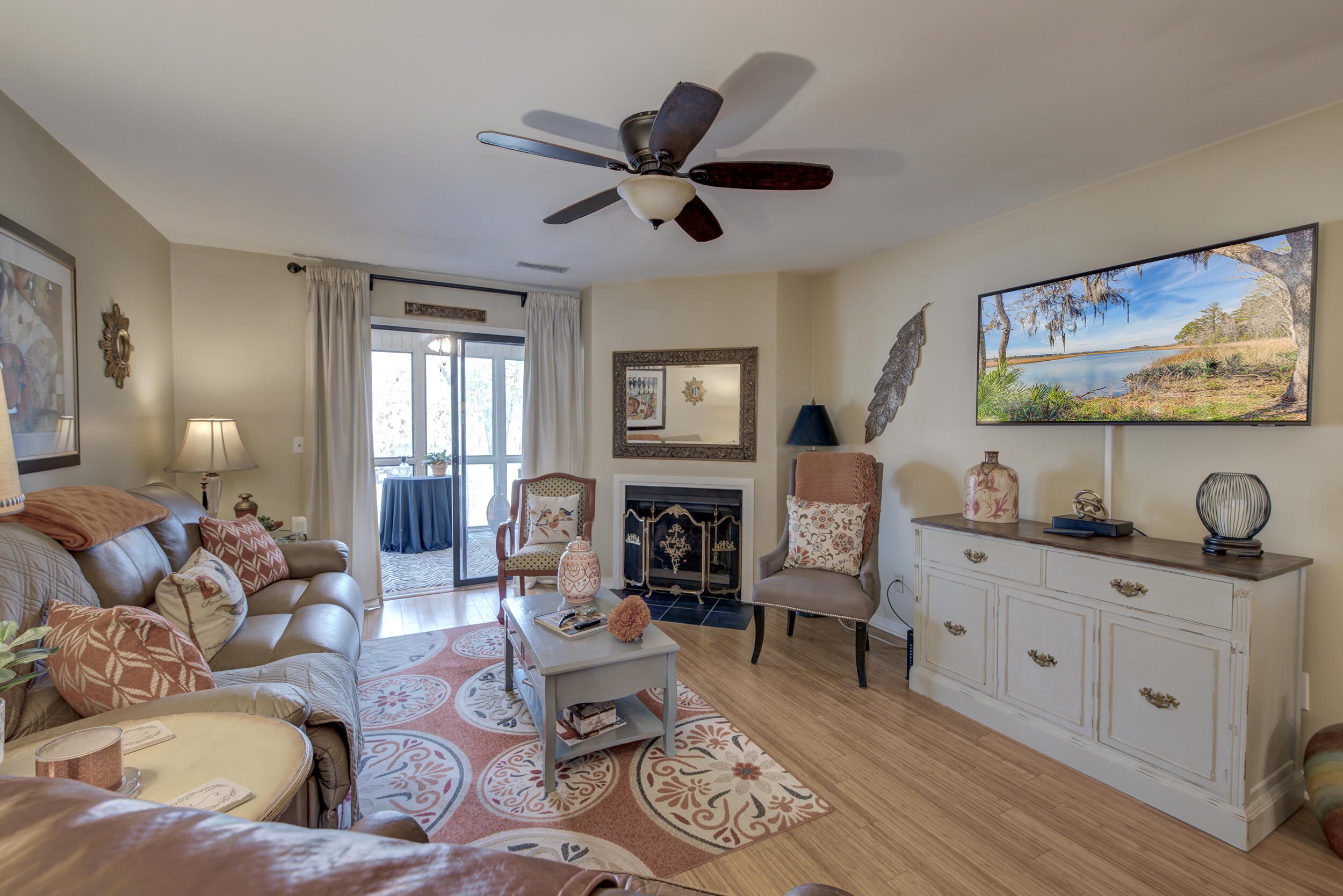 2754 Jobee Drive, Unit 6 Charleston, SC 29414 - Photo 5 of 35 DSC_9070_1_2_3_4