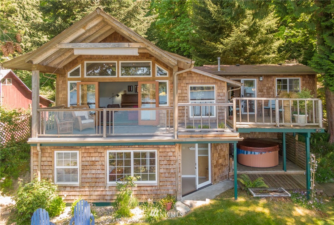 27629 Hake Road Southwest Vashon, WA 98070 - Photo 1 of 38 Gallery Image 1