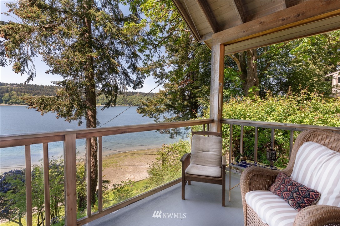 27629 Hake Road Southwest Vashon, WA 98070 - Photo 31 of 38 Gallery Image 31