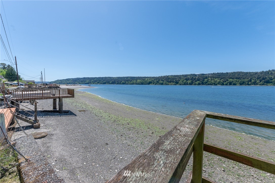 27629 Hake Road Southwest Vashon, WA 98070 - Photo 36 of 38 Gallery Image 36