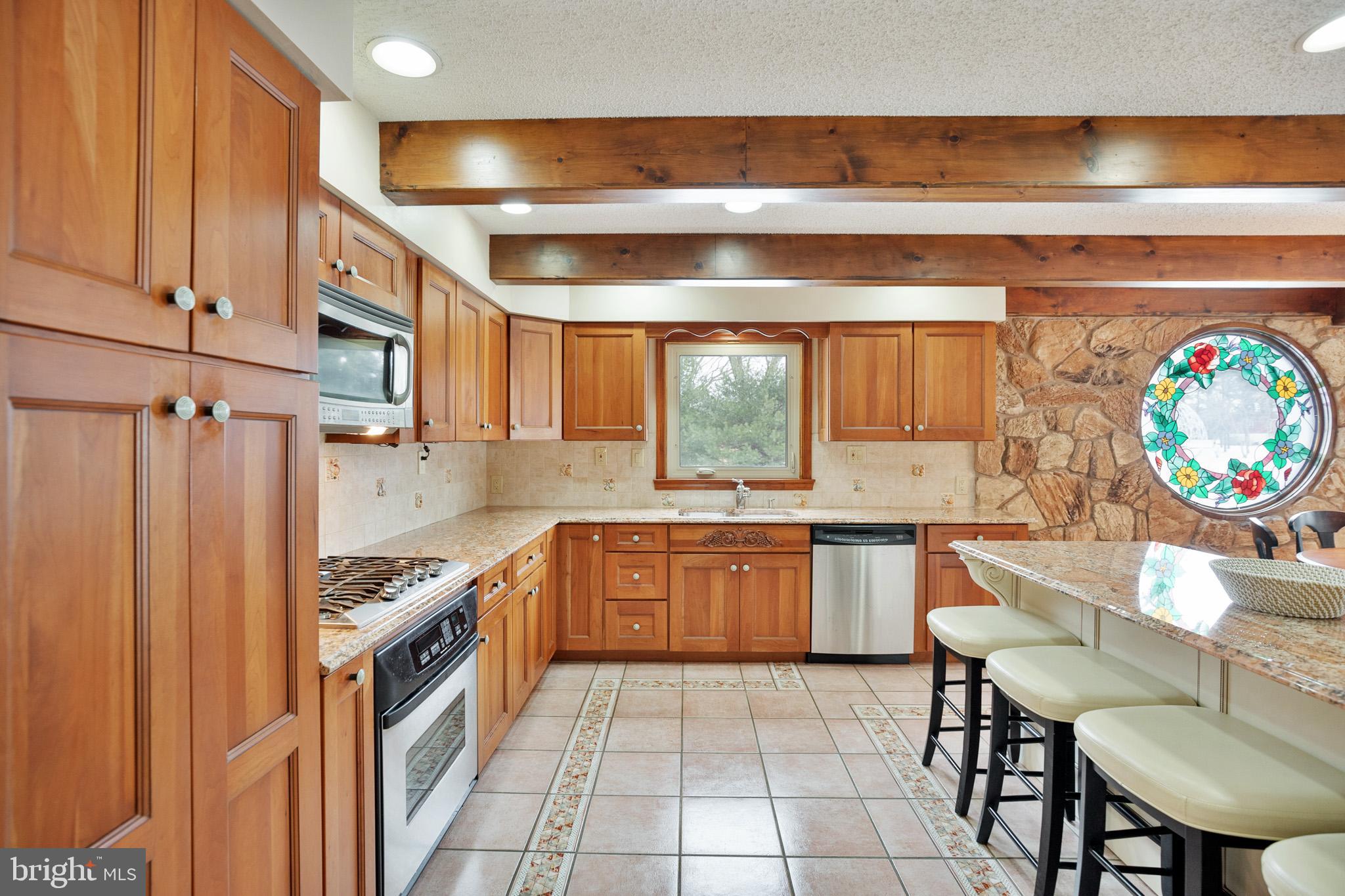 575 Kettle Run Road Marlton, NJ 08053 - Photo 13 of 54 Viking Gas Cooktop