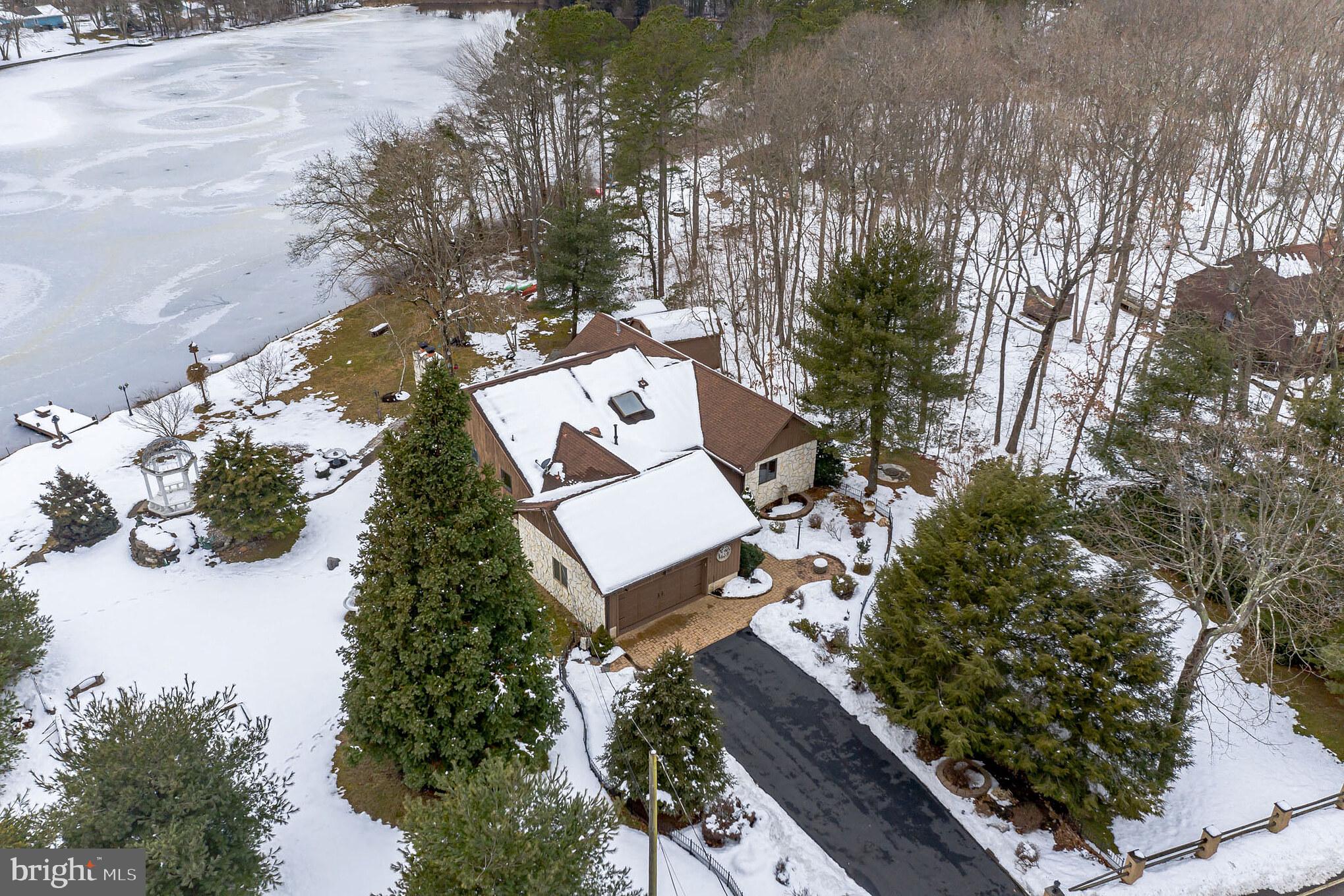575 Kettle Run Road Marlton, NJ 08053 - Photo 3 of 54 2+ Acres w/320' of Lakefront Views