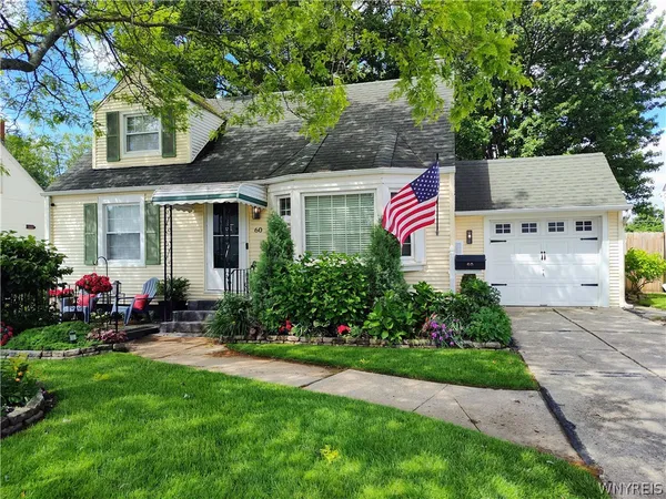 $209,900 | 60 Arthur Street, Cheektowaga, NY 14225