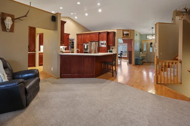 $549,900 | 208 Ridge Drive, Brainerd, MN 56401