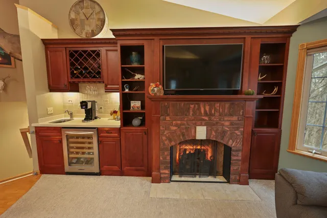 $549,900 | 208 Ridge Drive, Brainerd, MN 56401