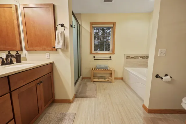 $549,900 | 208 Ridge Drive, Brainerd, MN 56401