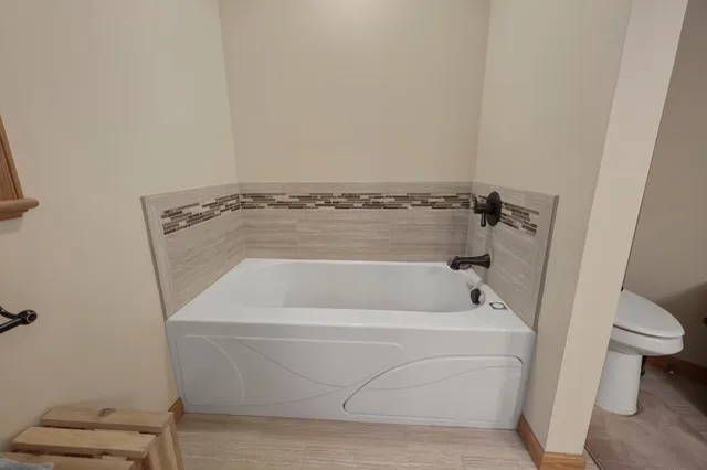 $549,900 | 208 Ridge Drive, Brainerd, MN 56401