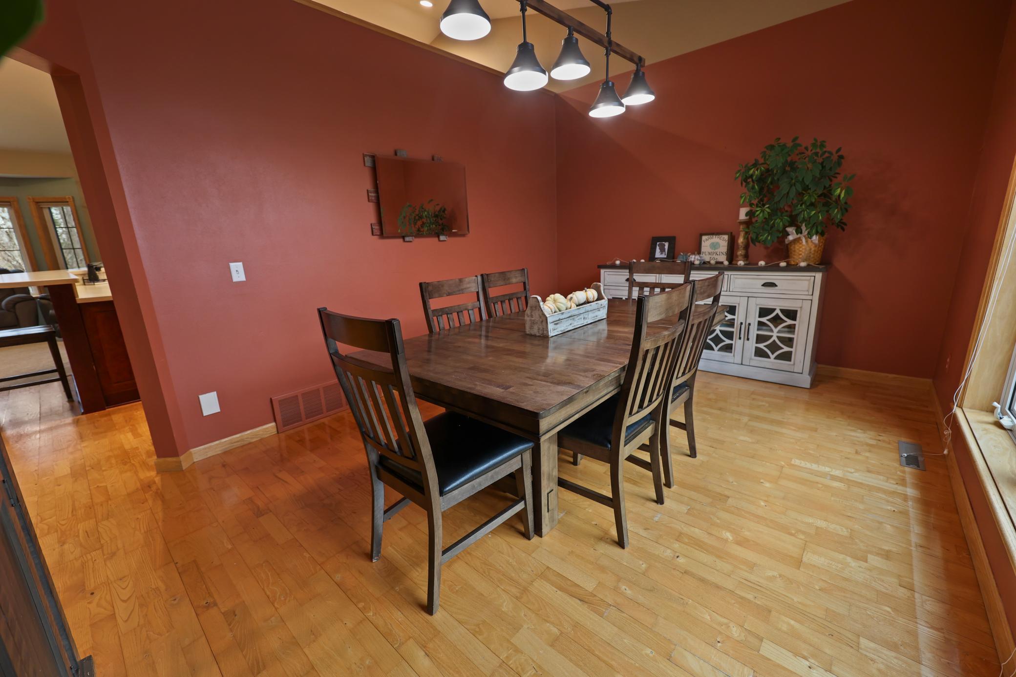 208 Ridge Drive Brainerd, MN 56401 - Photo 5 of 80