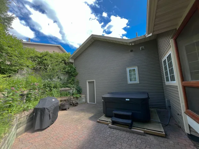 $549,900 | 208 Ridge Drive, Brainerd, MN 56401