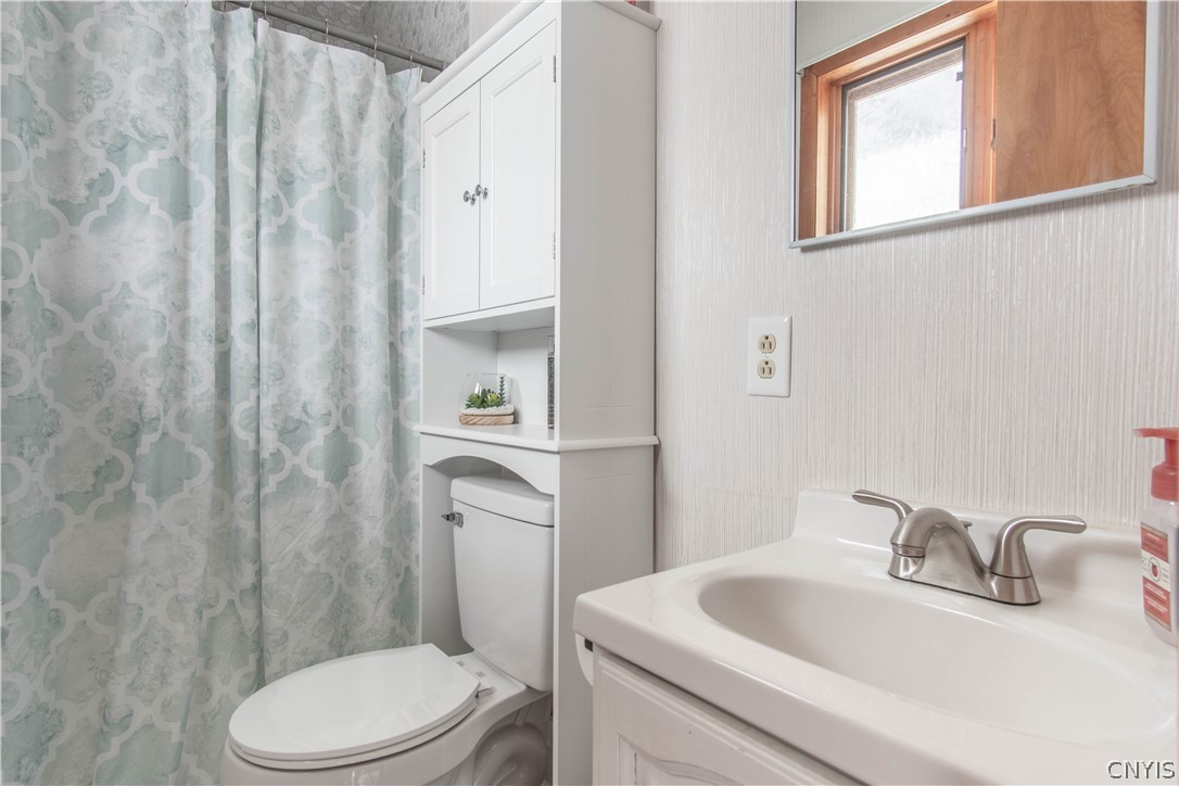 22925 Duffy Road Le Ray, NY 13601 - Photo 14 of 34 Primary Bath