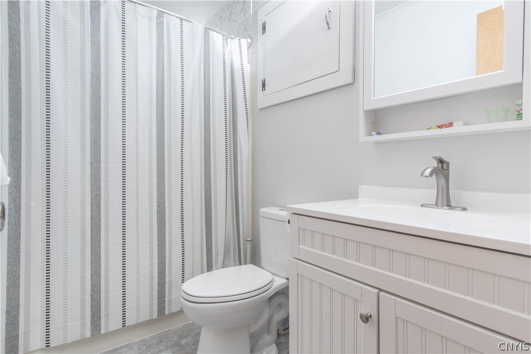 22925 Duffy Road Le Ray, NY 13601 - Photo 19 of 34 Guest Bath