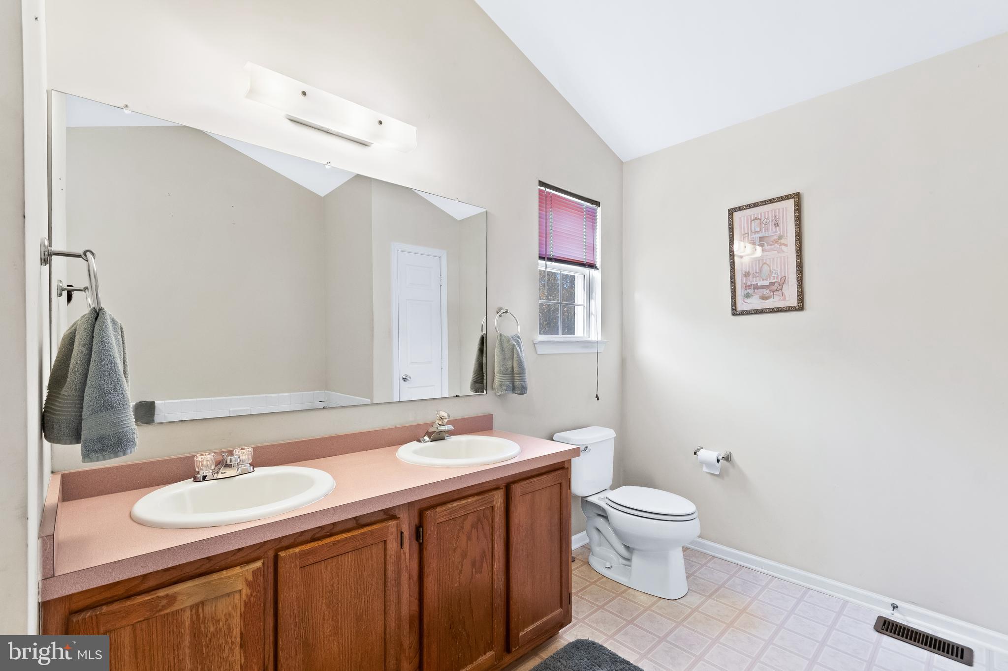 544 School House Road Williamstown, NJ 08094 - Photo 21 of 35 Gallery Image 21