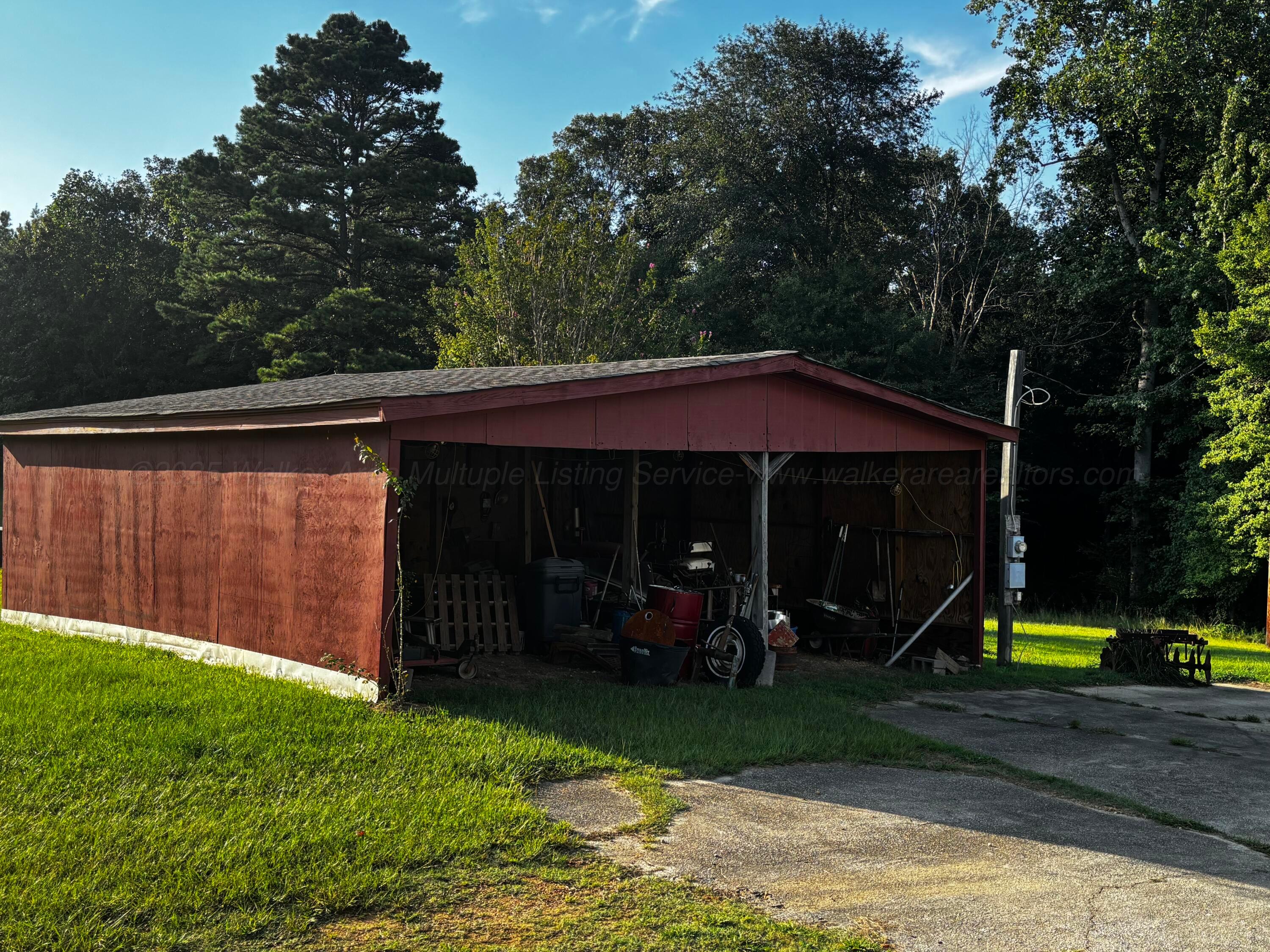 2450 Slicklizzard Road Nauvoo, AL 35578 - Photo 5 of 10 Out Building/ Barn 1