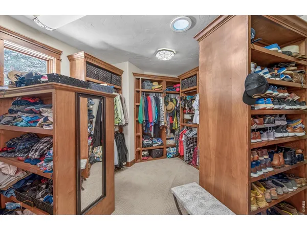 a view of a livingroom with shelves