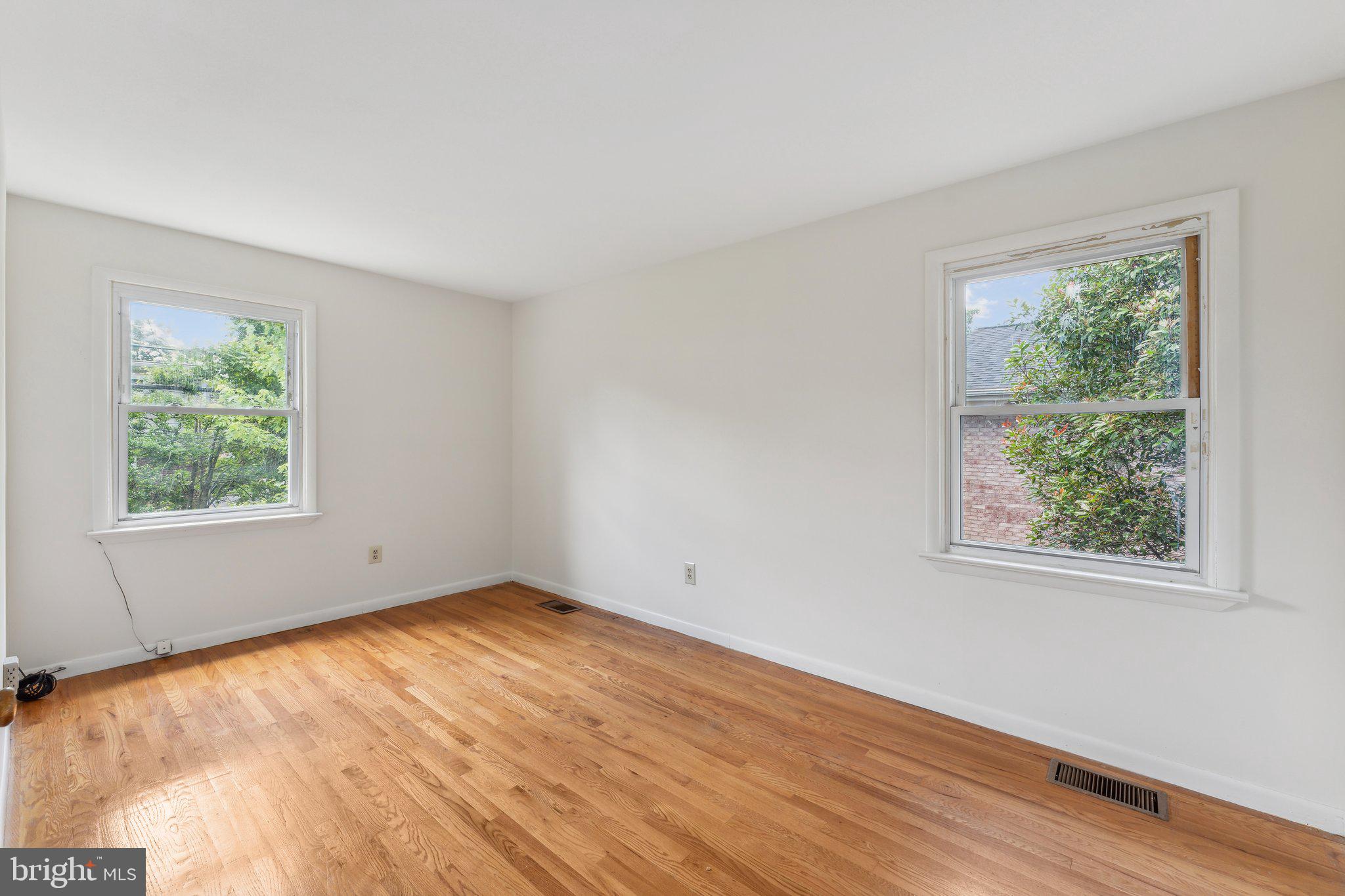 4926 17th Road North Arlington, VA 22207 - Photo 12 of 30