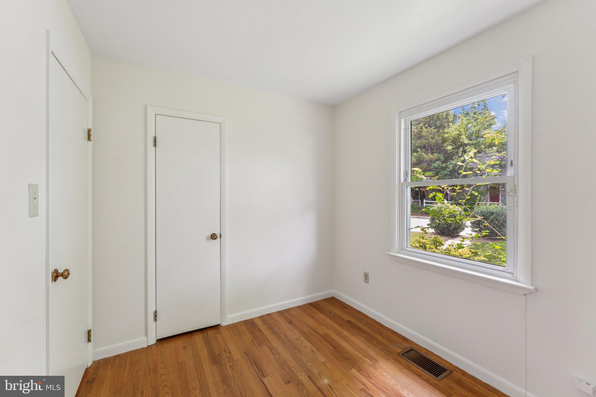 4926 17th Road North Arlington, VA 22207 - Photo 16 of 30