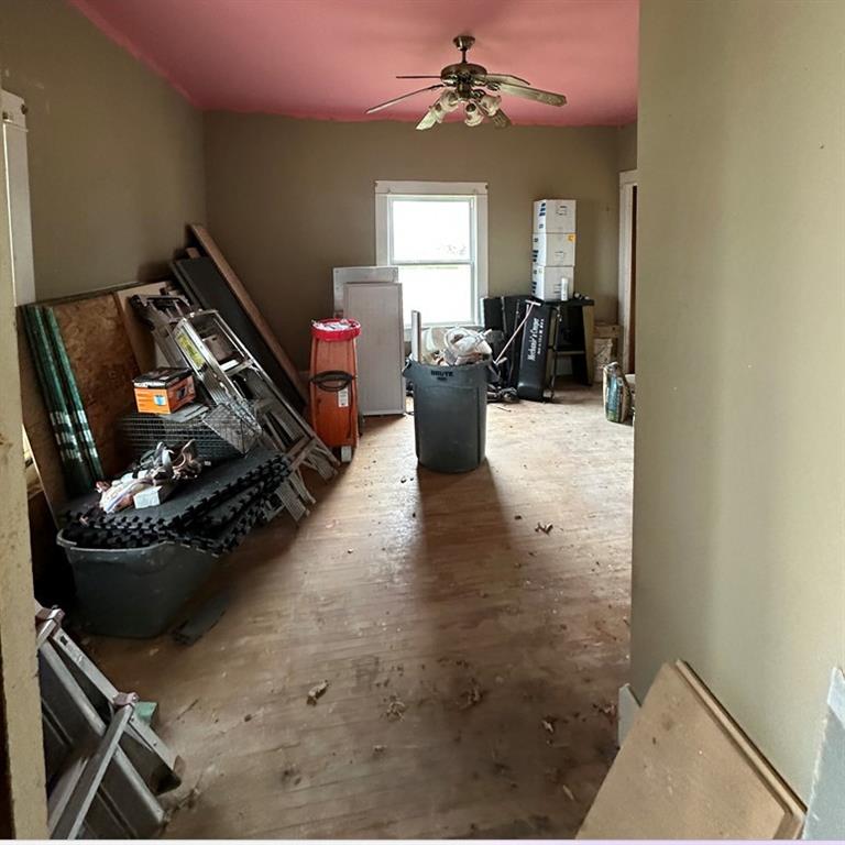 13635 Hollingsworth Road Kansas City, KS 66109 - Photo 8 of 21