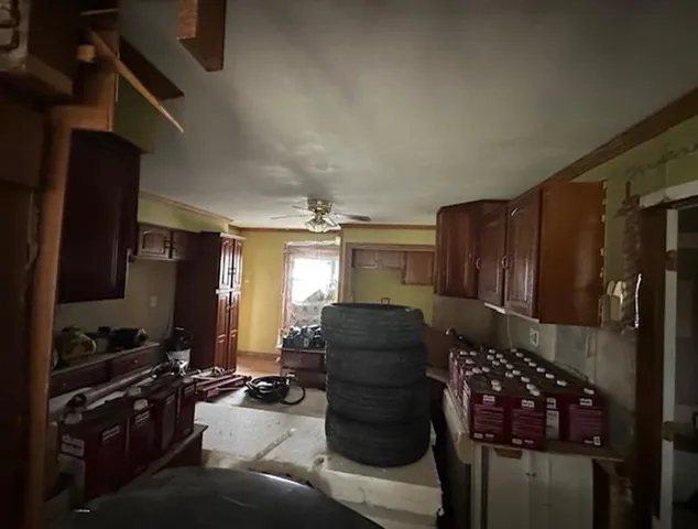 $199,000 | 13635 Hollingsworth Road, Kansas City, KS 66109