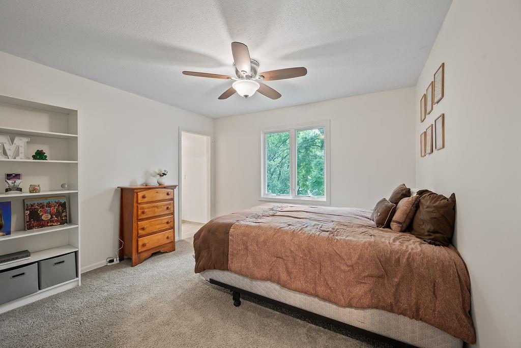 12304 Nieman Road Overland Park, KS 66213 - Photo 17 of 30