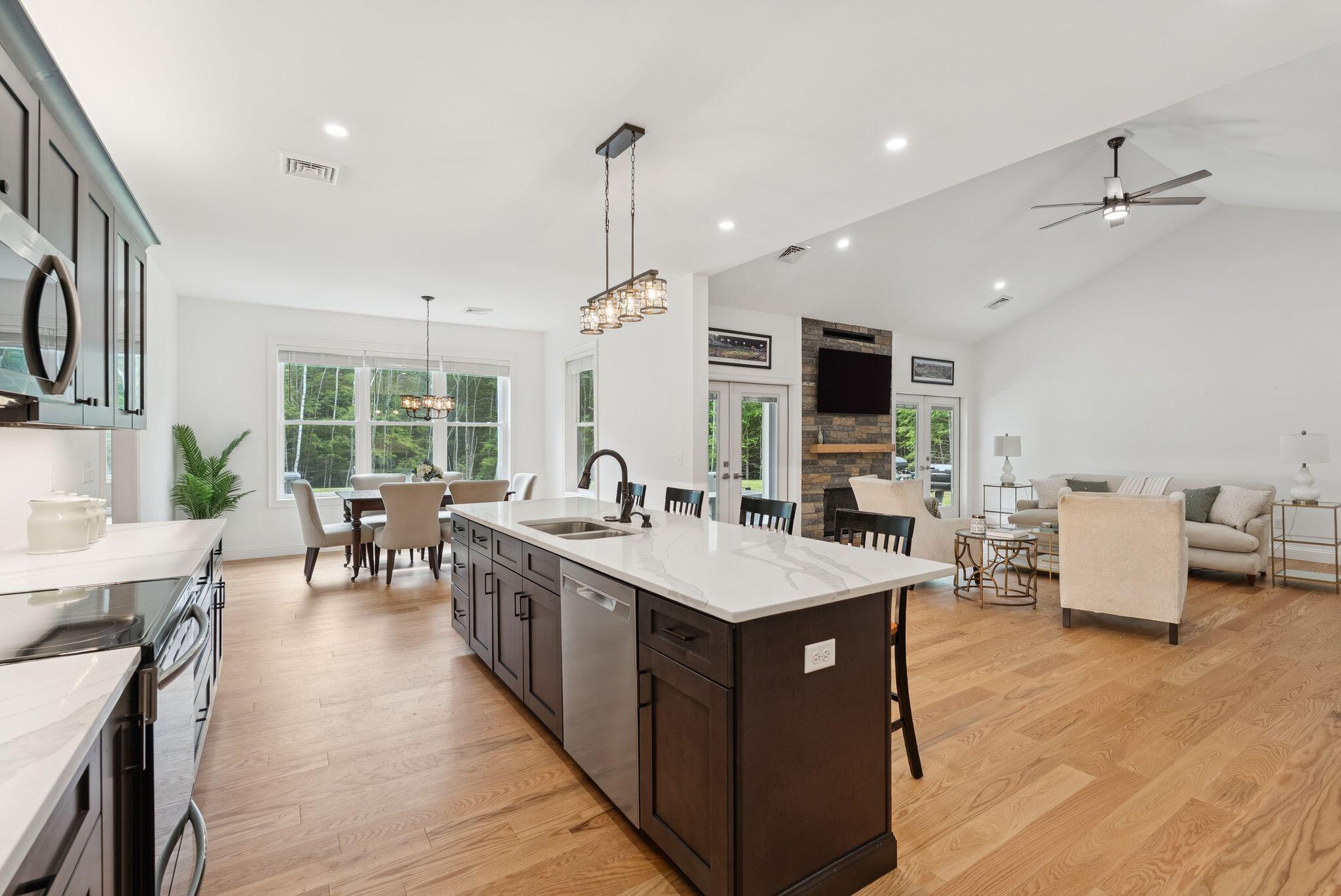 9 Bonita Way Buxton, ME 04093 - Photo 11 of 41 DSC05551