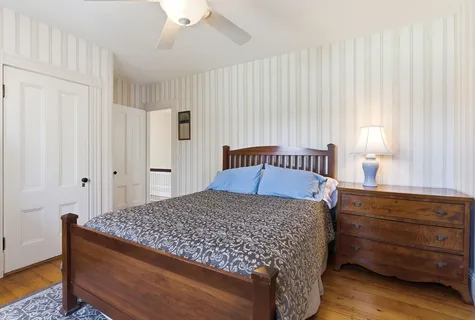 $1,298,000 | 38 Hillside Avenue, Bedford, MA 01730