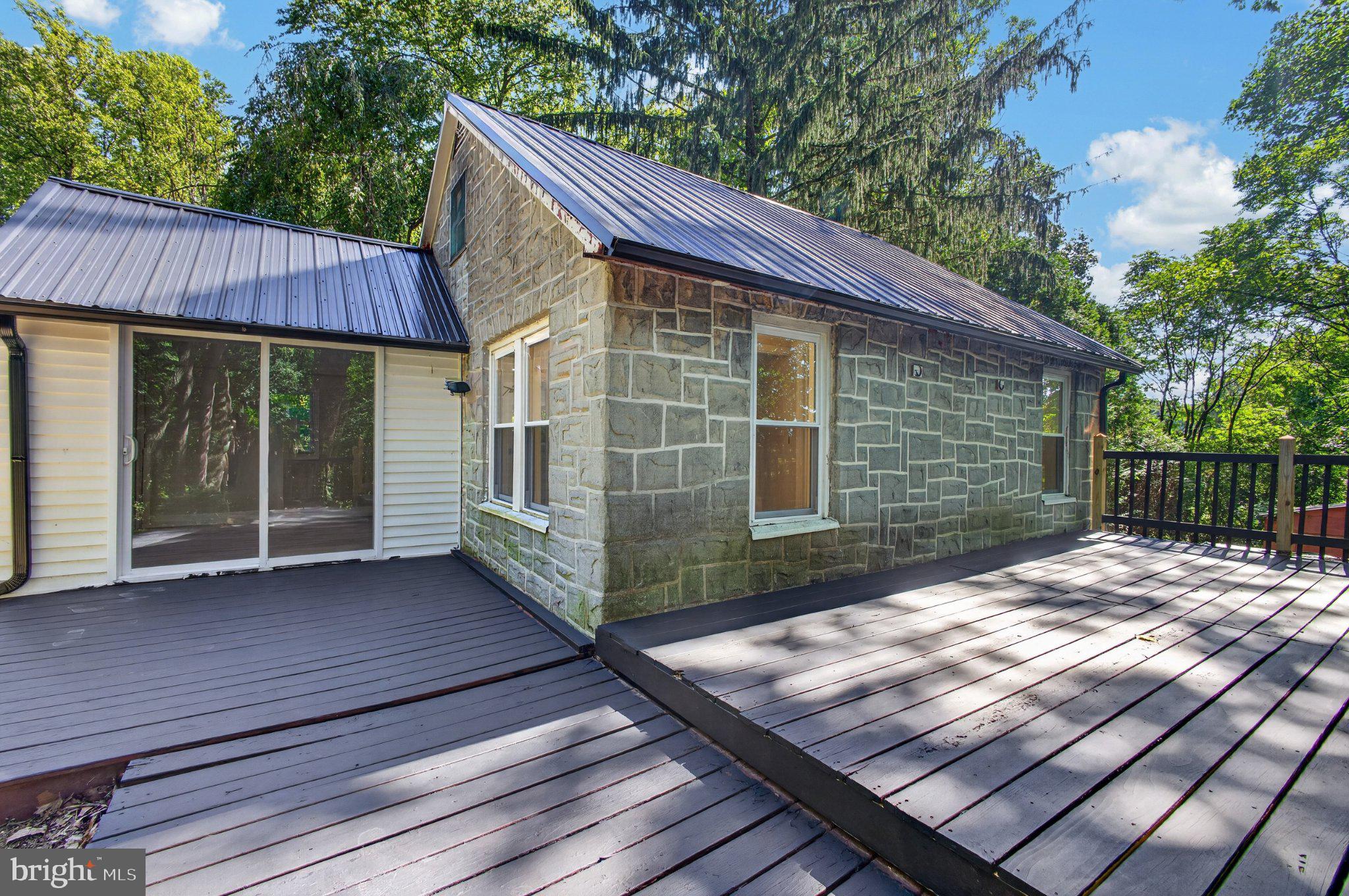 21 Silver Swallow Road Reading, PA 19606 - Photo 29 of 31 Gallery Image 29