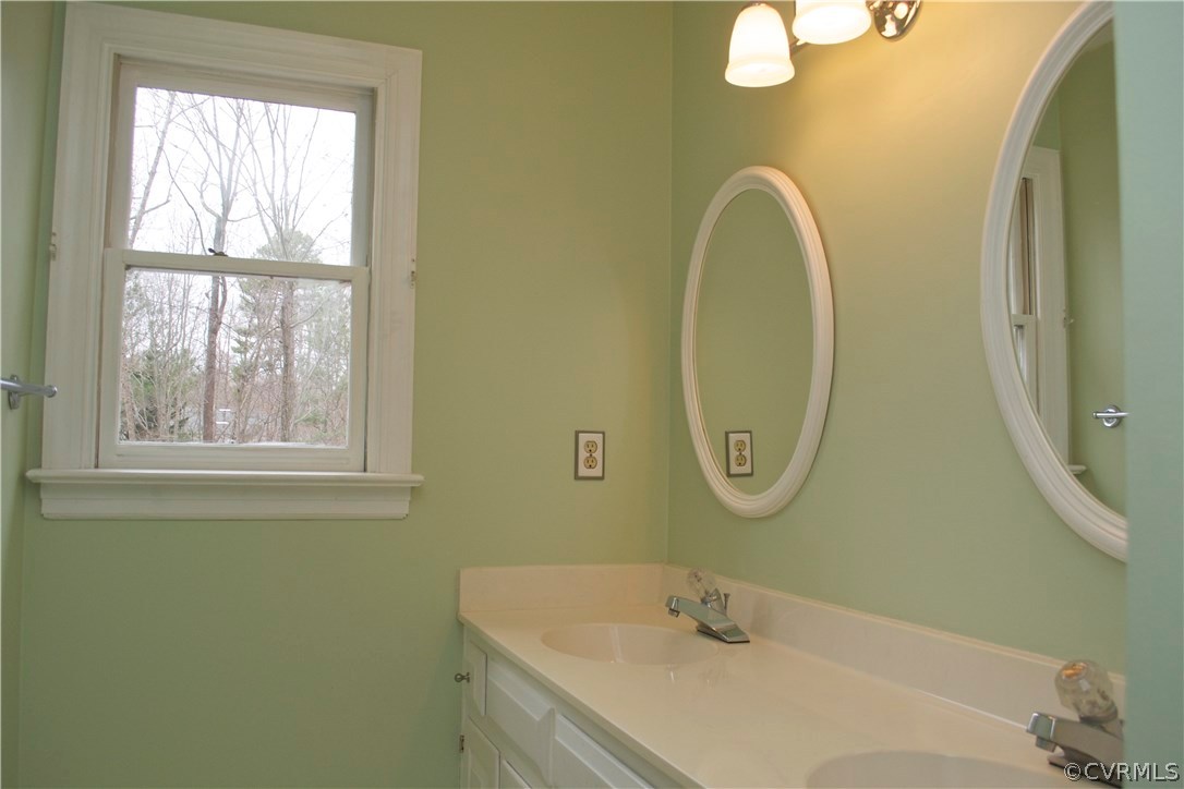 2356 Edgeview Lane Midlothian, VA 23113 - Photo 21 of 25 Gallery Image 21