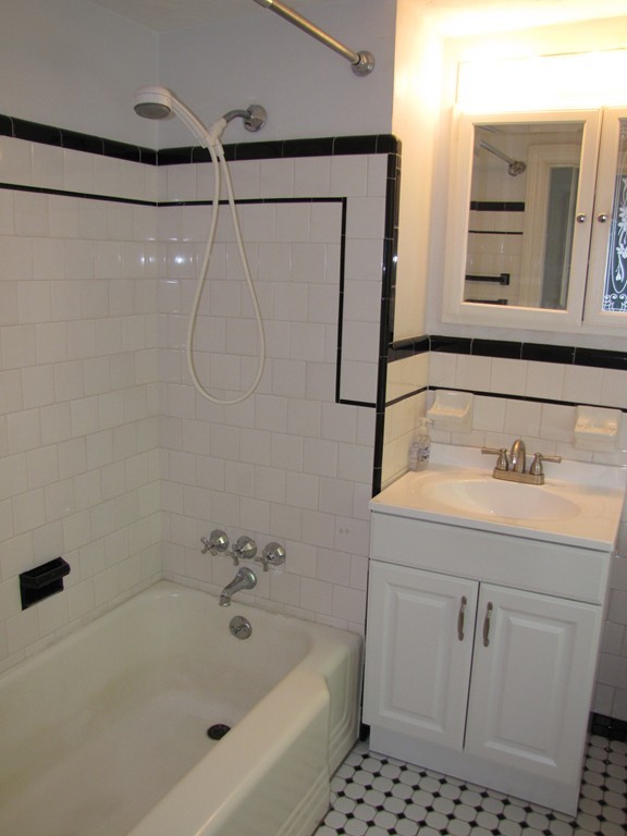 96 Alton Road Quincy, MA 02169 - Photo 19 of 30 Gallery Image 19