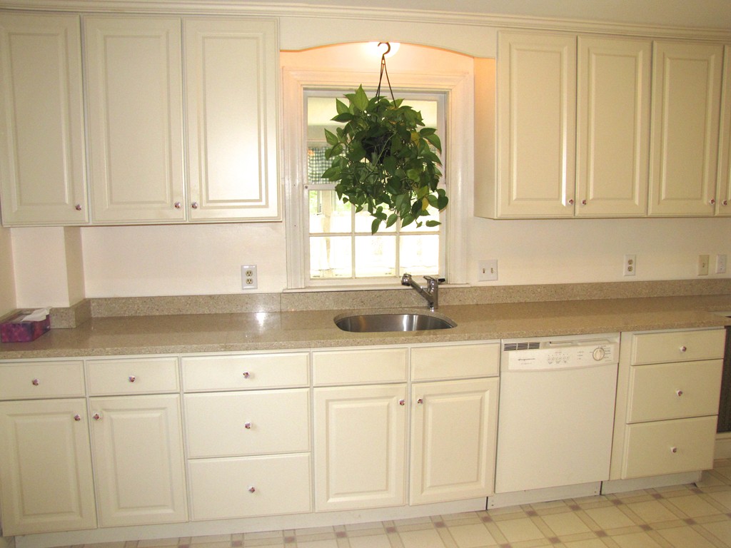 96 Alton Road Quincy, MA 02169 - Photo 4 of 30 Gallery Image 4
