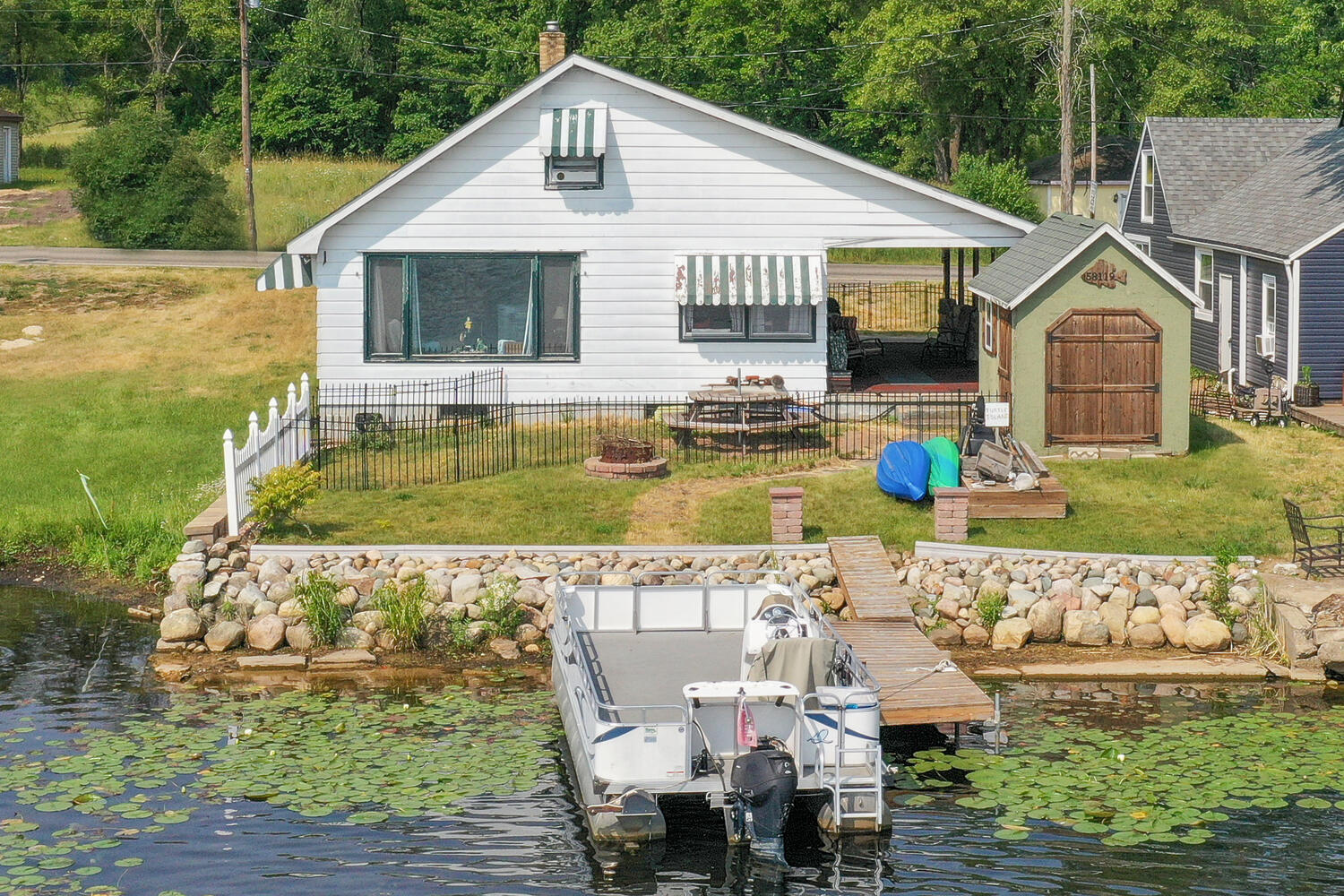 58119 County Line Road Three Rivers, MI 49093 - Photo 1 of 6 58119 County Line Rd Three-large-001-006