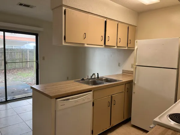 $1,495 | 159 Scottwood Drive Southeast, Fort Walton Beach, FL 32548