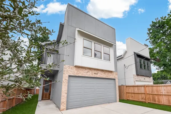 $2,500 | 90 Burress Street, Unit A, Houston, TX 77022