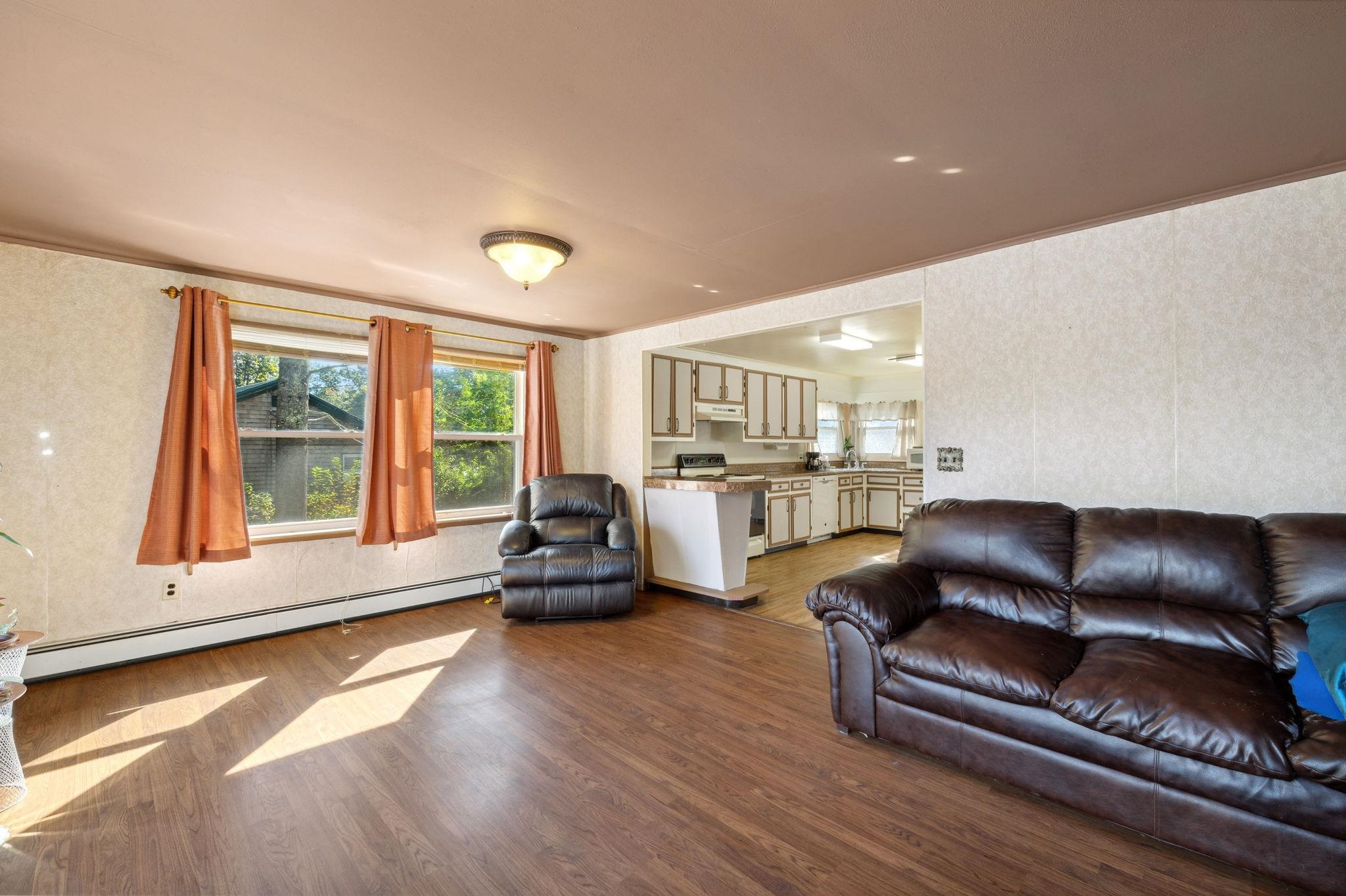 9 Fort Hill Road Nottingham, NH 03290 - Photo 14 of 36