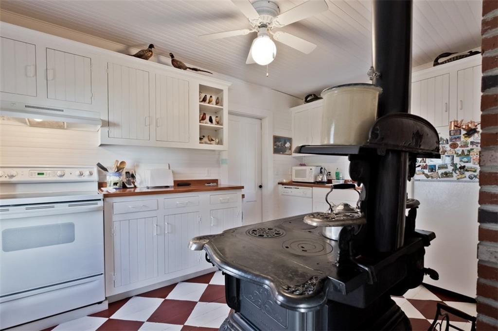 684 Bolsters Mills Road Harrison, ME 04040 - Photo 5 of 35 Photo