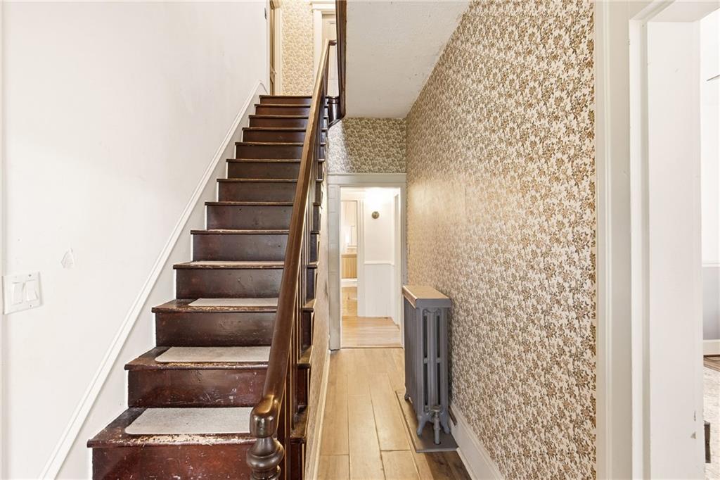 1102 Frankstown Road Johnstown, PA 15902 - Photo 13 of 32