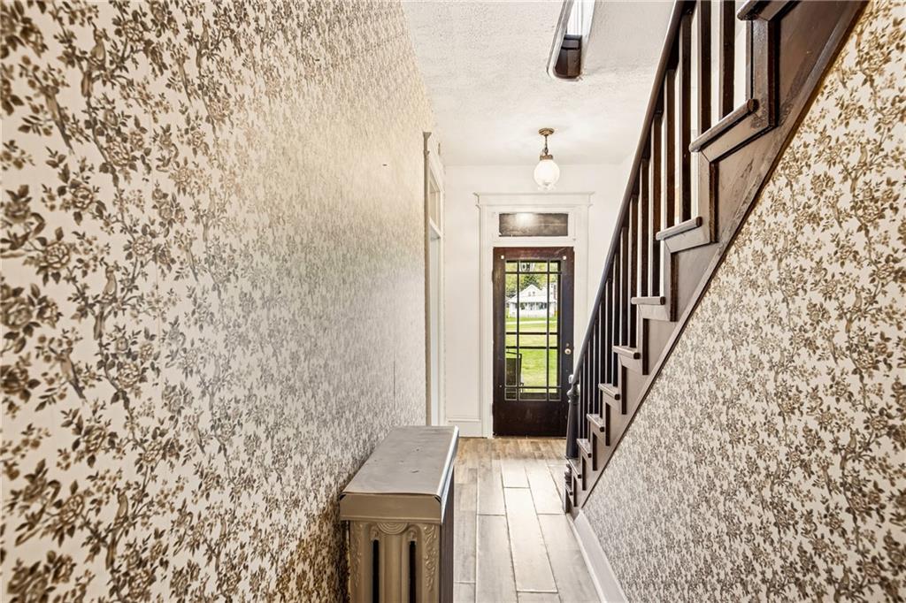 1102 Frankstown Road Johnstown, PA 15902 - Photo 14 of 32