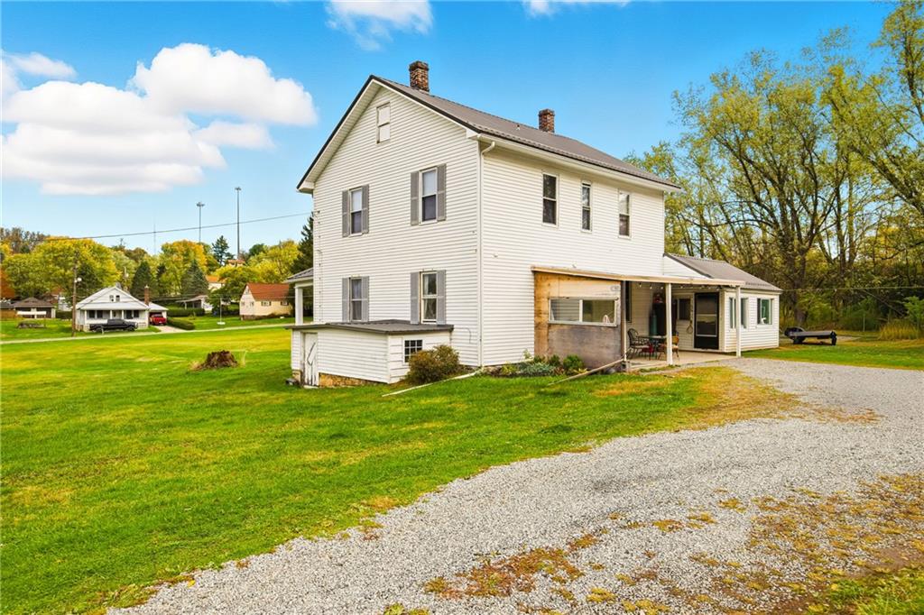 1102 Frankstown Road Johnstown, PA 15902 - Photo 29 of 32