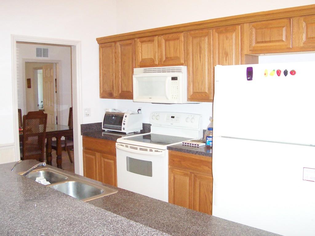 2545 F Road Loxahatchee Groves, FL 33470 - Photo 8 of 20 TAYLOR LINDA KITCHEN 3