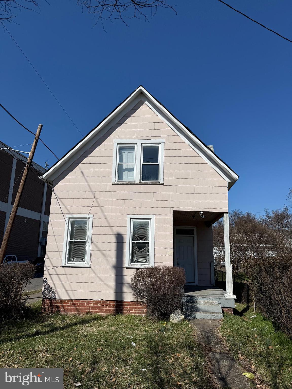 4300 Jay Street Northeast Washington, DC 20019 - Photo 2 of 2 a front view of a house with a yard