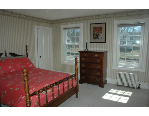 57 Littleton Road Chelmsford, MA 01824 - Photo 11 of 19 Gallery Image 11