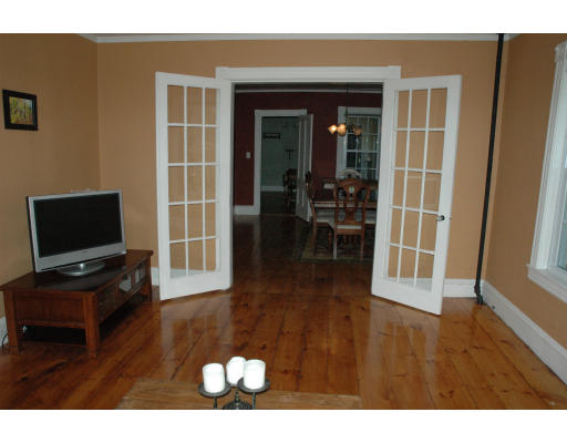 57 Littleton Road Chelmsford, MA 01824 - Photo 8 of 19 Gallery Image 8